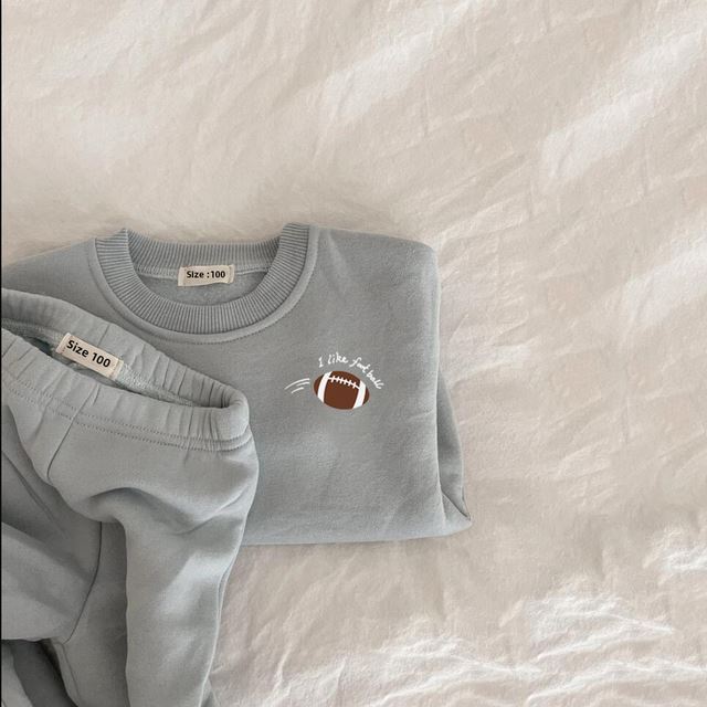 Elegant broderat set